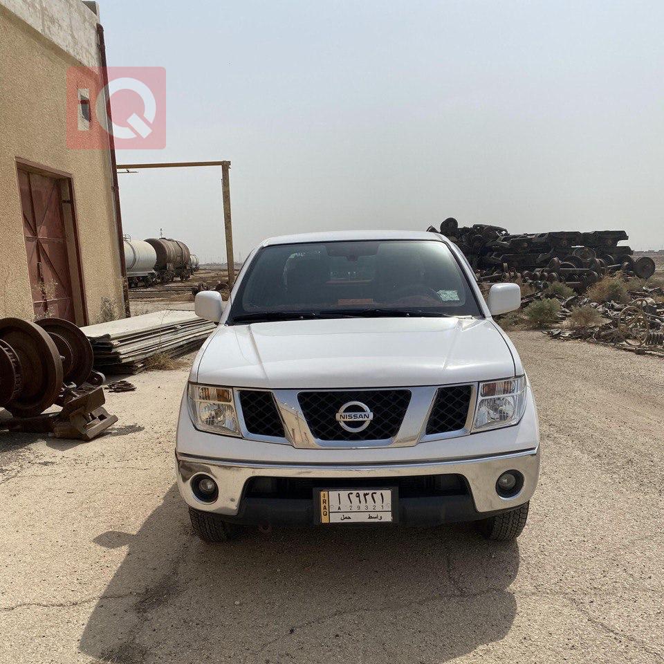 نيسان نافارا